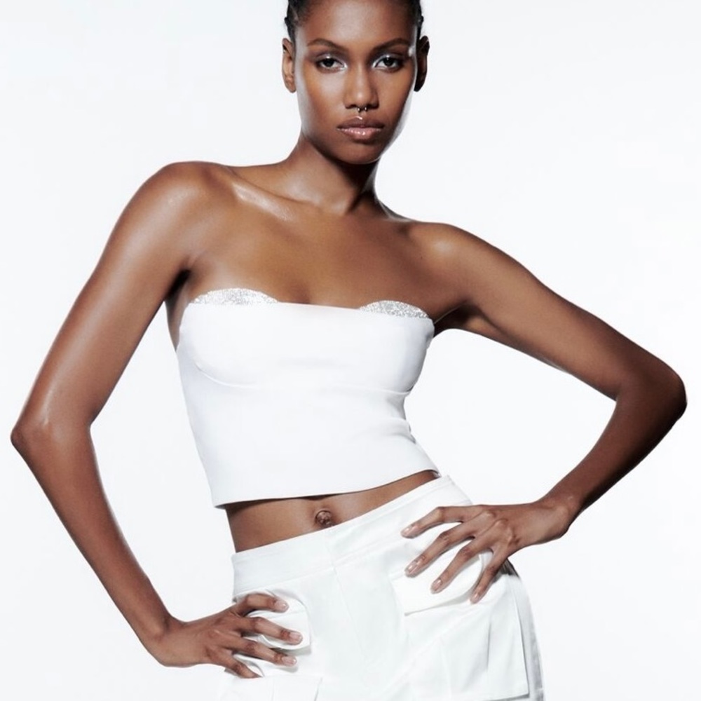 ZARA - SHIMMERY CROP TOP WHITE - REF. 4661/034 - XS-S